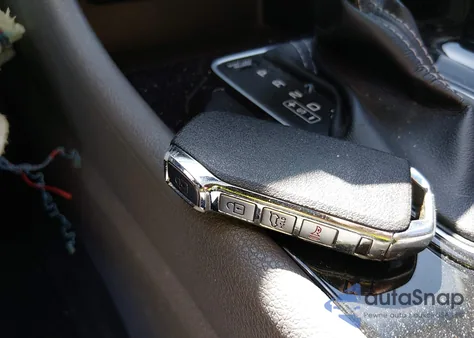 2021 Kia Niro Lxs z USA, uszkodzony, nr VIN KNDCB3LCXM5475744